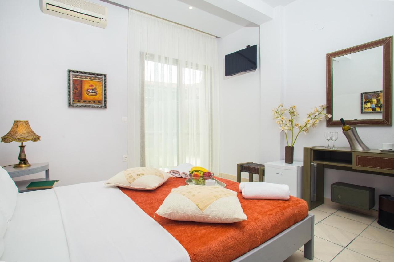 Litus Oliva Hotel Pefkochori Ngoại thất bức ảnh