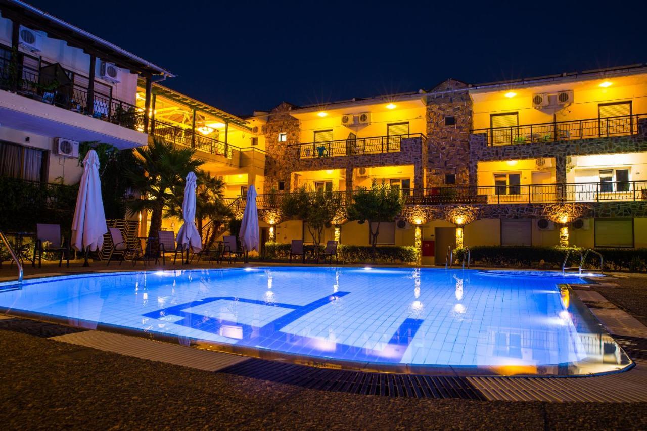 Litus Oliva Hotel Pefkochori Ngoại thất bức ảnh