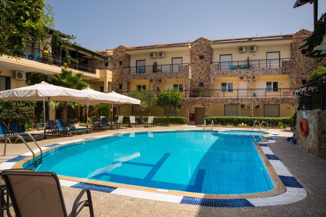 Litus Oliva Hotel Pefkochori Ngoại thất bức ảnh