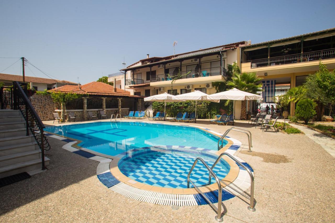 Litus Oliva Hotel Pefkochori Ngoại thất bức ảnh